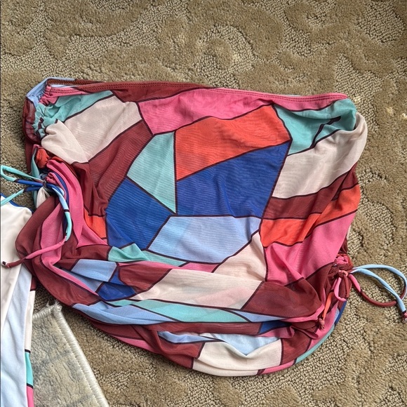 Colorful bikini 3pc Set - Picture 3 of 10